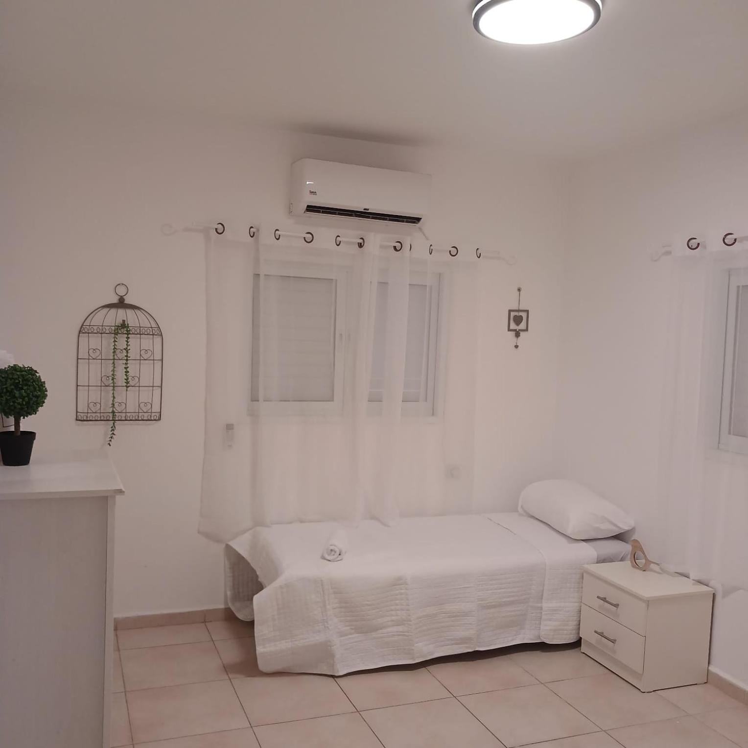 Appartement בין העצים à Petach Tikva Extérieur photo